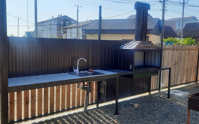 Anzhelika Guest House