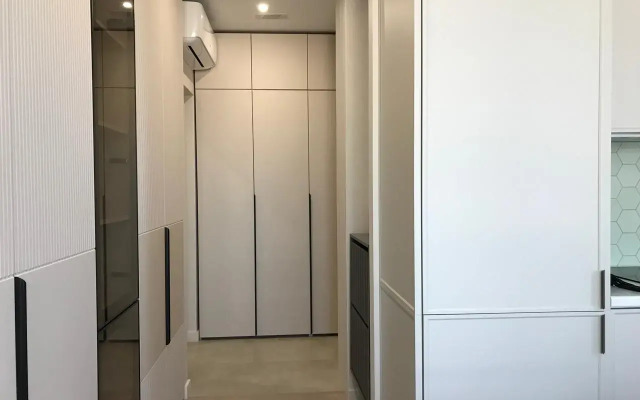Oliva Lyuks Flat