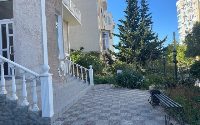 Апартаменты у пляжа Омега и парка Победы