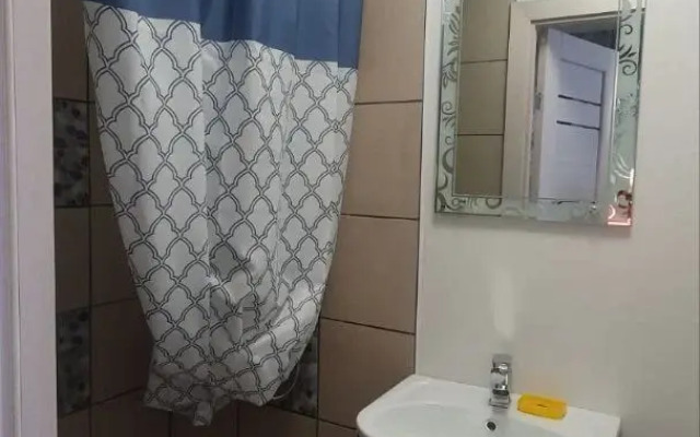 Koksa Posutochno Flat