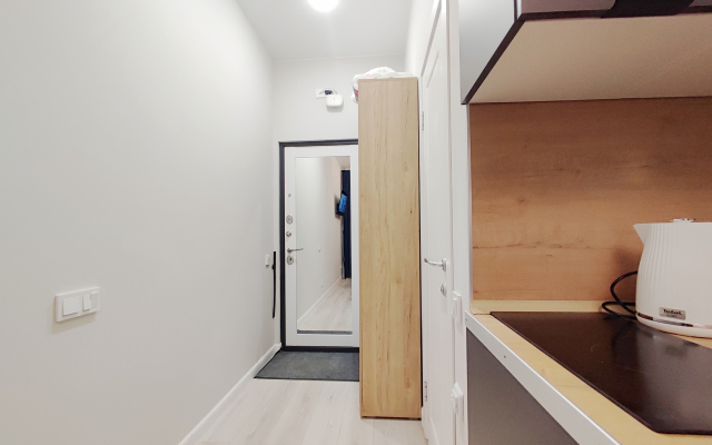 Dvukhmestnaya Dizaynerskaya Studiya Flat