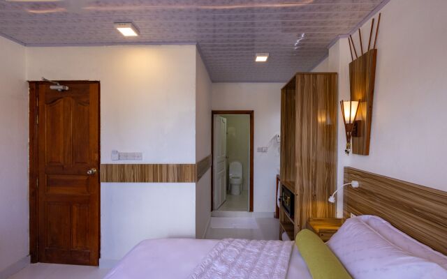 Batuta Maldives Fourson Guest house