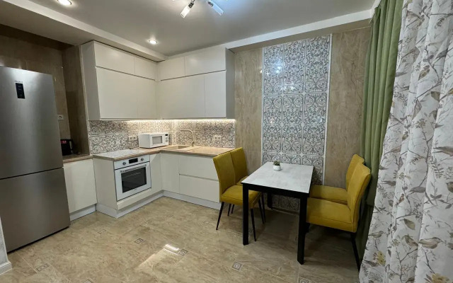 Uyutnaya ryadom s mamaevym kurganom Flat
