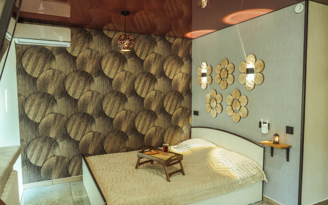 Апартаменты отличная студия напротив Сибади в центре Нефтяников