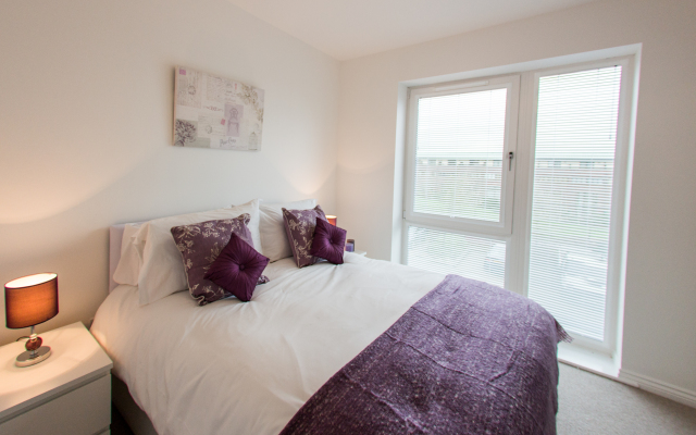 Campbell Park Serviced Properties - Shortstay MK Apartments