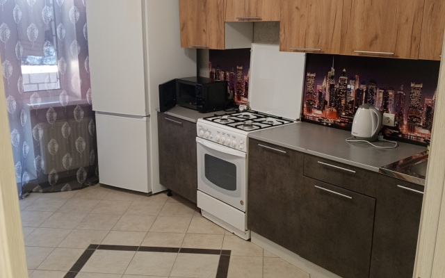 Kvartira Prostornaa Cistaa dla Otdyha Sem'ej ili s Kollegami v Komandirovke