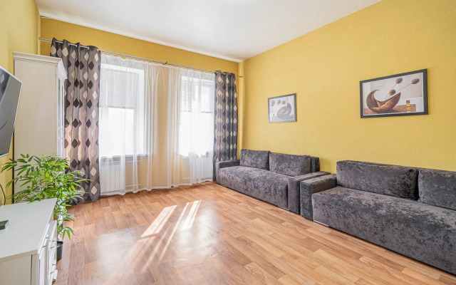 Апартаменты Ladgorna на проспекте  Независимости 13