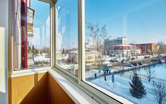 2kh Komnatnaya V Tsentre Goroda Flat