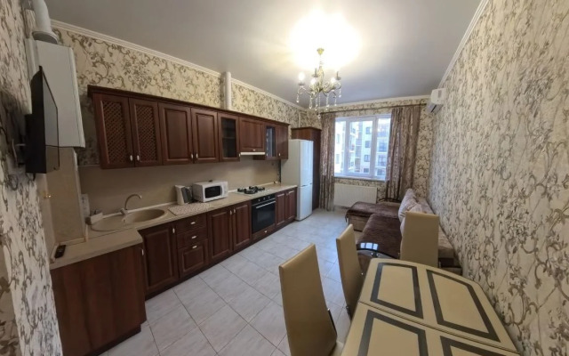 Uyutnye Na Pervoy Beregovoy Apartments