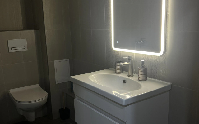 Uyutnaya Yevrodvushka V Sverdlovskom Rayone Flat