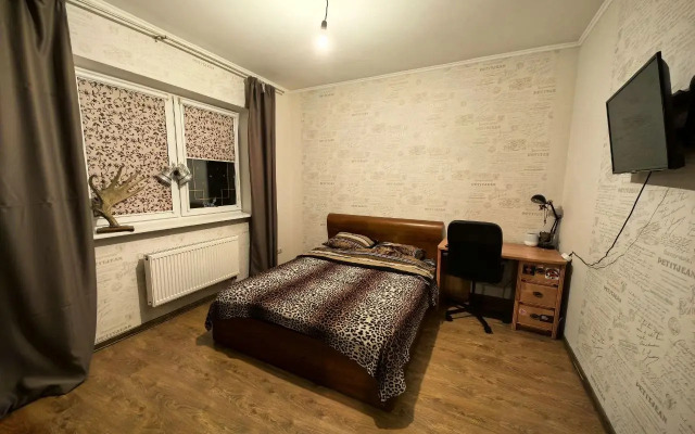 Femili Khaus Guest house