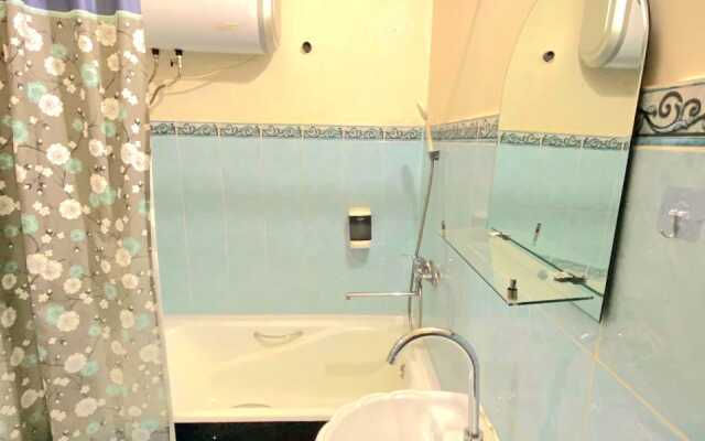 Апартаменты на Пилотов 12