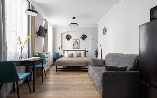 Апартаменты Let Your Flat Season