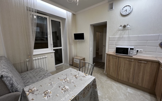 Kvartira Alexhome Rp Sverdlovskiy Alekseya Korotkova 1 Apartments