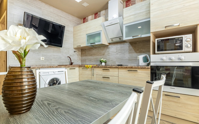 Апартаменты Бизнес с Красивым Видом Юг-Апарт на Красной 176