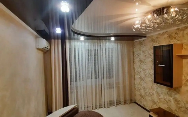2kh Komnatnaya V Tsentre Goroda Flat