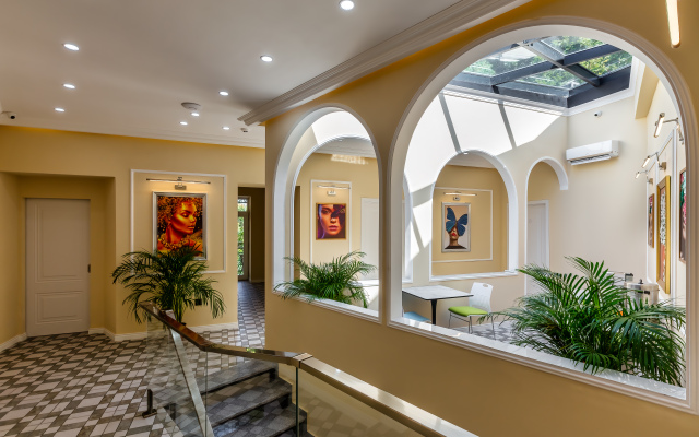 Hillside City Center Boutique-Hotel