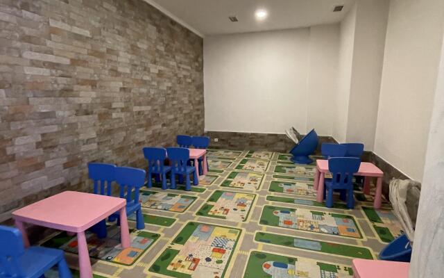 Apartaments y Morya 320 m s Balconom