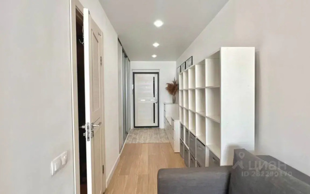 Studiya na Zaparina 111 Apartments