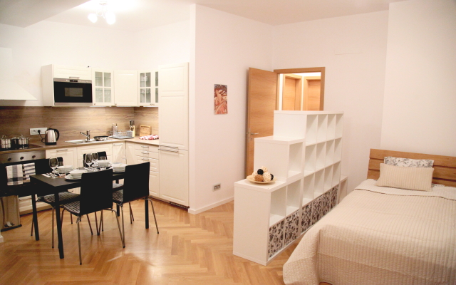 Letmebnb Apartments