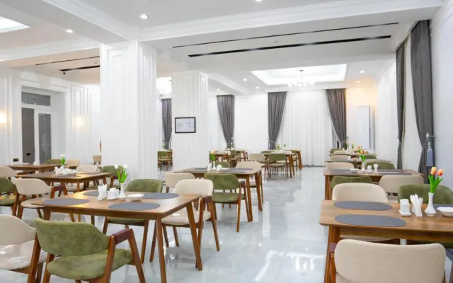 Отель Air Plaza