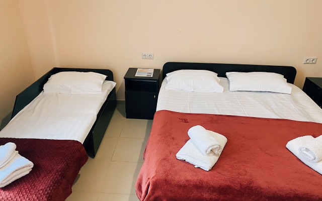 A-More Gagra Mini-Hotel