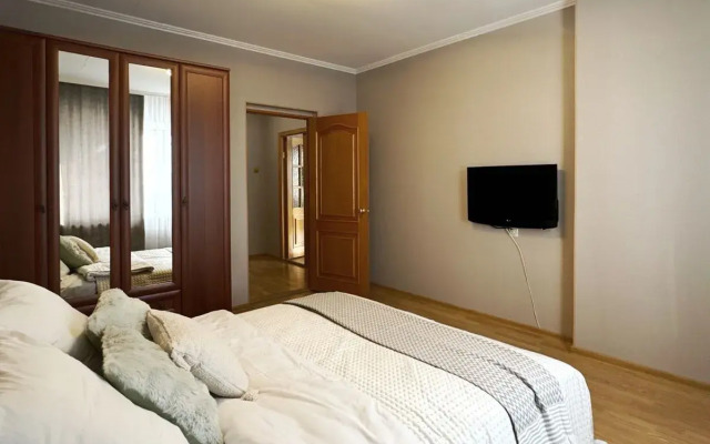 Dvukhkomnatnaya kvartira v tsentre goroda Flat