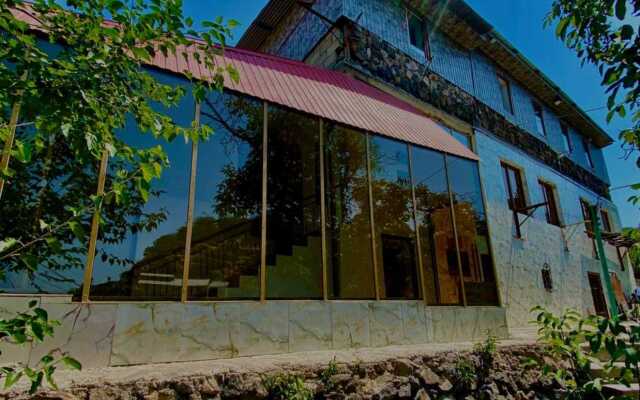 Layros & Andersen Hotel