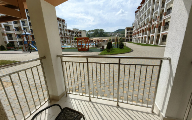 Апартаменты Холидей Хаус 2