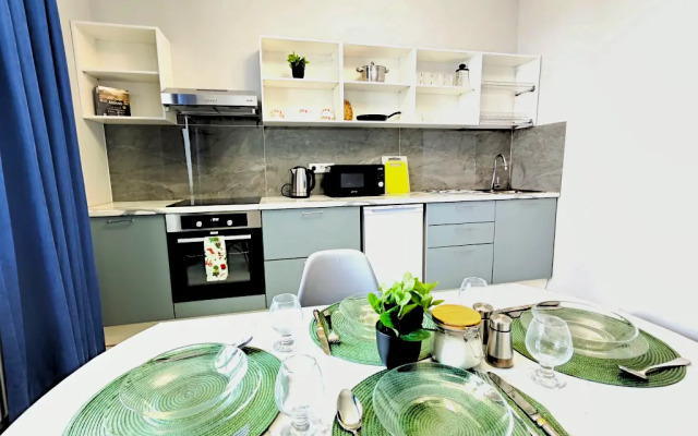 Apartments v Avalon-Siti