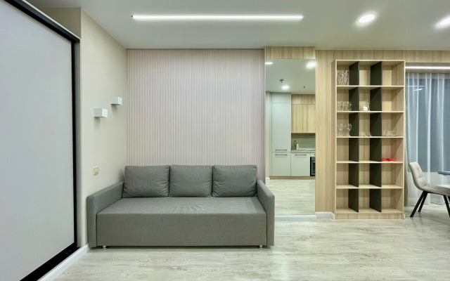 Grand Crystal Flat