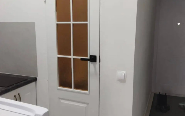 Studiya Chetyrekhmestnaya v Velikom Ustyuge Flat