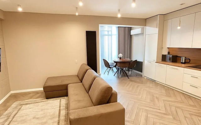 Lyuks Ryadom S Plyazhem Flat