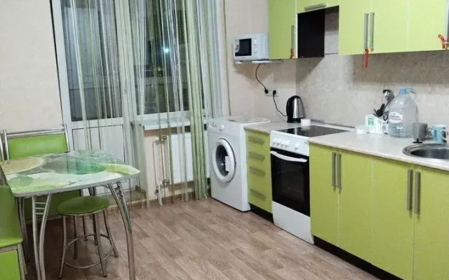 Na Ulitse Mechnikova, 5 Flat