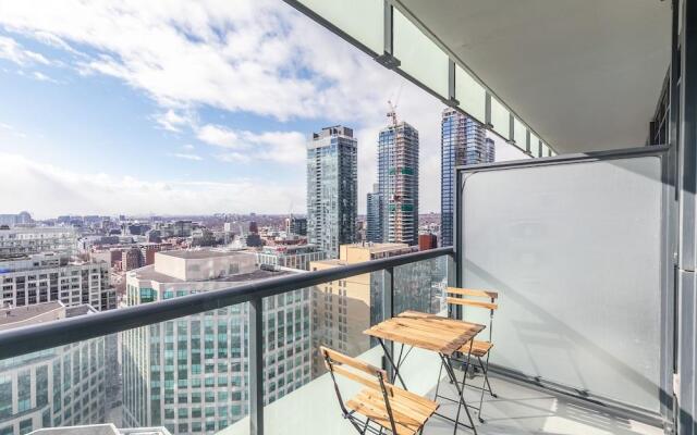 GLOBALSTAY. Modern Downtown Apartments