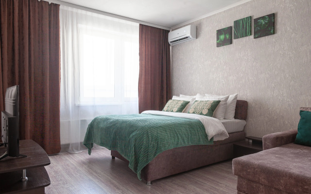 Uyutnaya kvartira na bulvare Admirala Pustoshkina Apartments