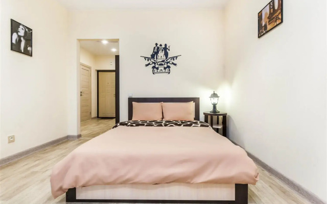 Apartamenty v novom zhilom komplekse Kristall Apartments