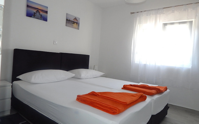 Гостевой Дом Holiday House Domino