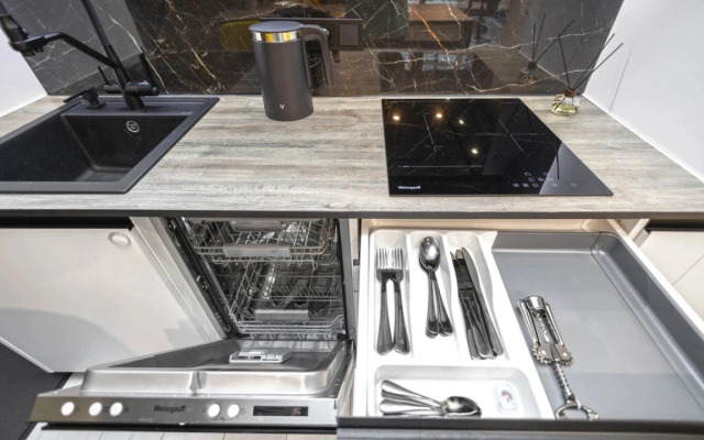 Апартаменты Улучшенные с Балконом Elite Apartments