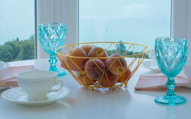 Marisol Breeze Stilnaya kvartira s vidom na more