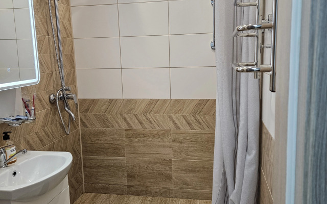 Тa Volzhskoj naberezhnoj 177 Apartments