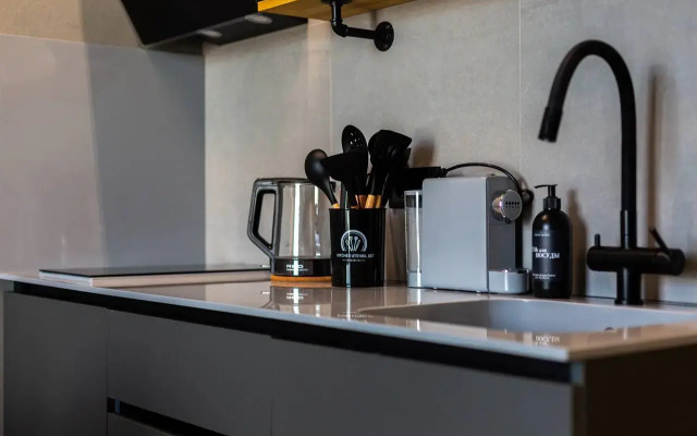 4.16 Studio Sirius Flat