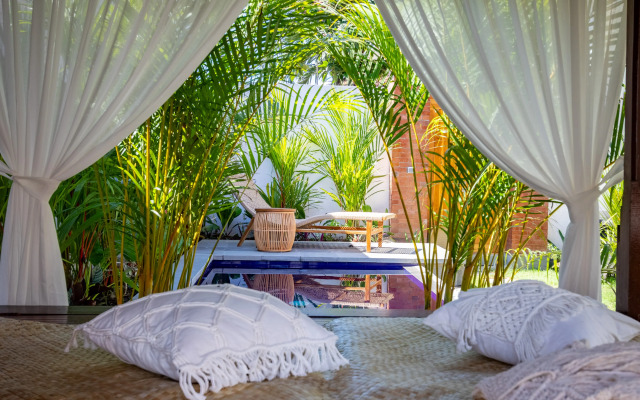 Novaya Chastnaya, Ogromny Basseyn, Changu, View Bali Villa