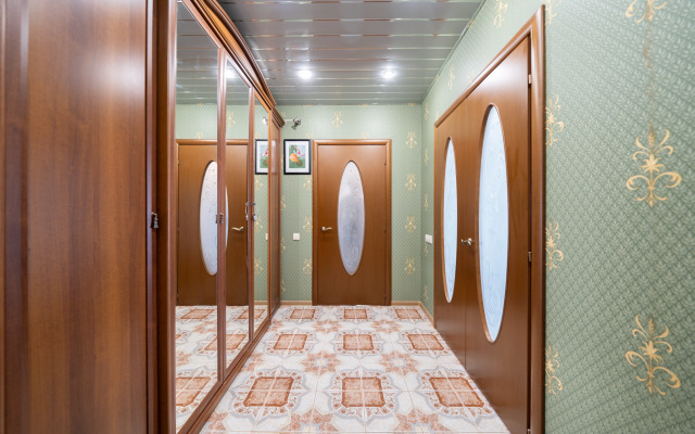 Квартира Просторная евродвушка Natali apart на метро Автозаводская