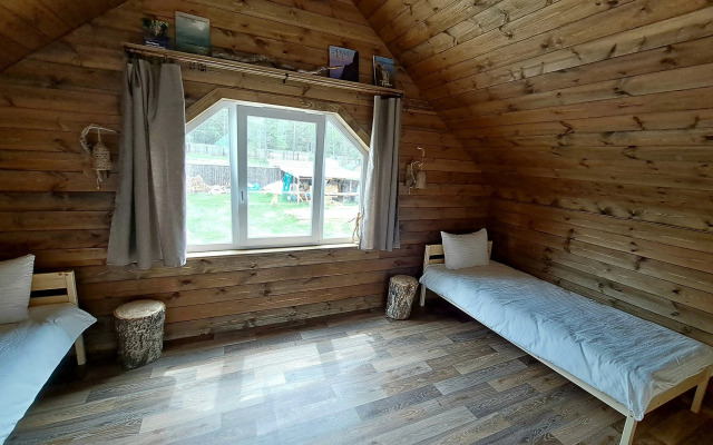 Khvoya Guest House