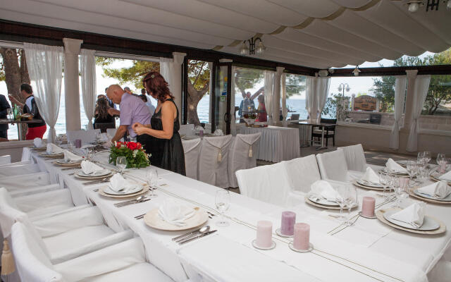 Villa Andrea Hotel