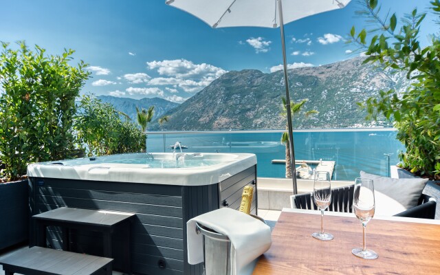 Отель Hyatt Regency Kotor Bay Resort