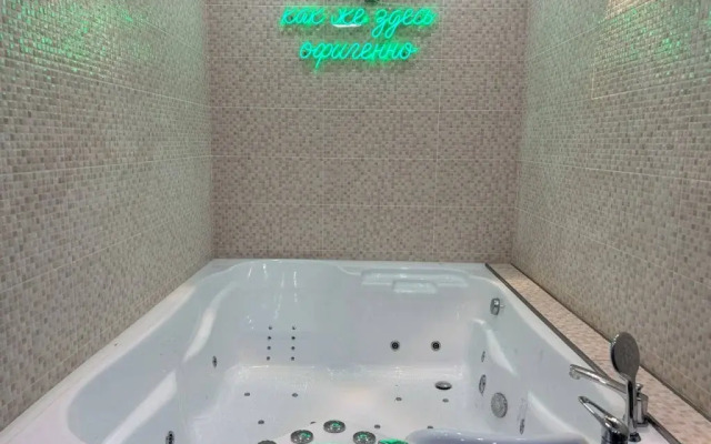 A spectacular romantic studio with a JACUZZI will leave an unforgettable impression ot Uyut i Komfort Nn