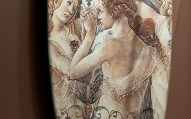 Апартаменты с петербургской атмосферой около метро Петроградская