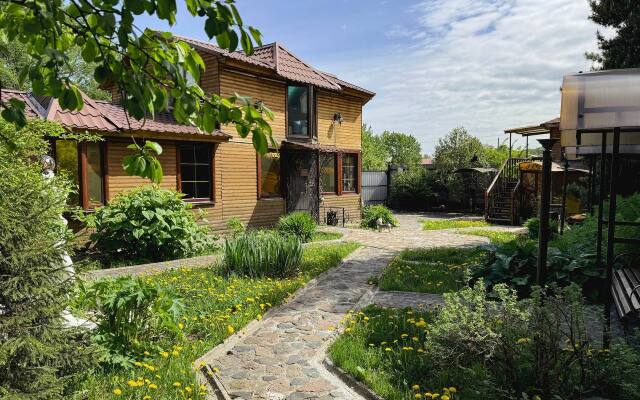 U Reki S Baney V Yelizovo Guest house